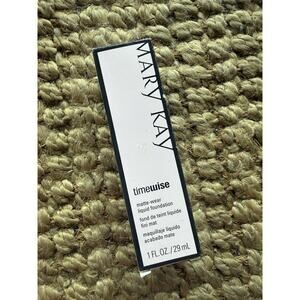 Beige 4 Mary Kay TIMEWISE LUMINOUS LIQUID FOUNDATION NEW